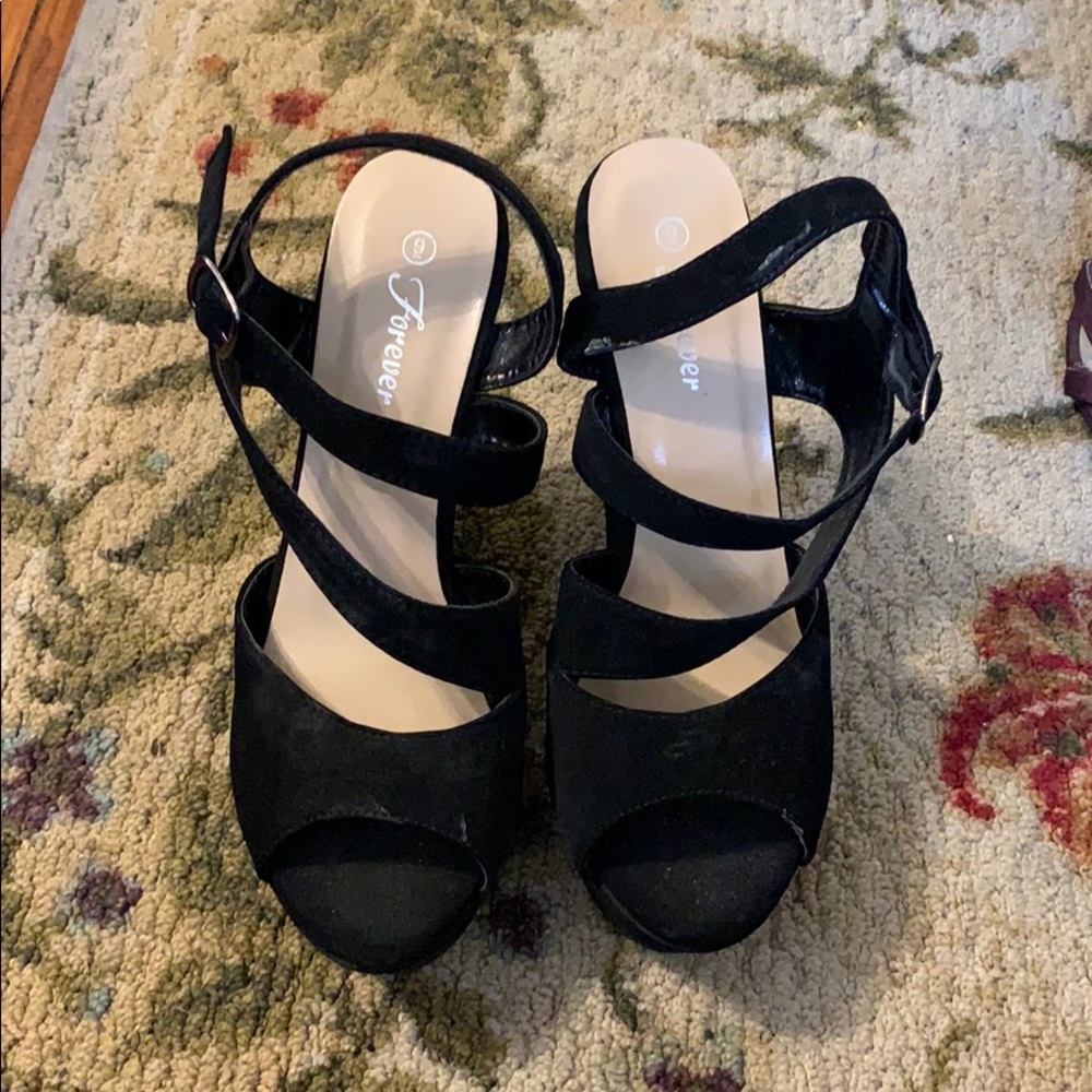 Black 6 inch wedges